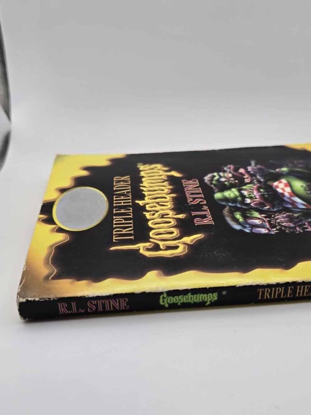 Goosebumps Triple Header Book 2: Three Shocking Tales of Terror, R.L. Stine VTG - Picture 4 of 16